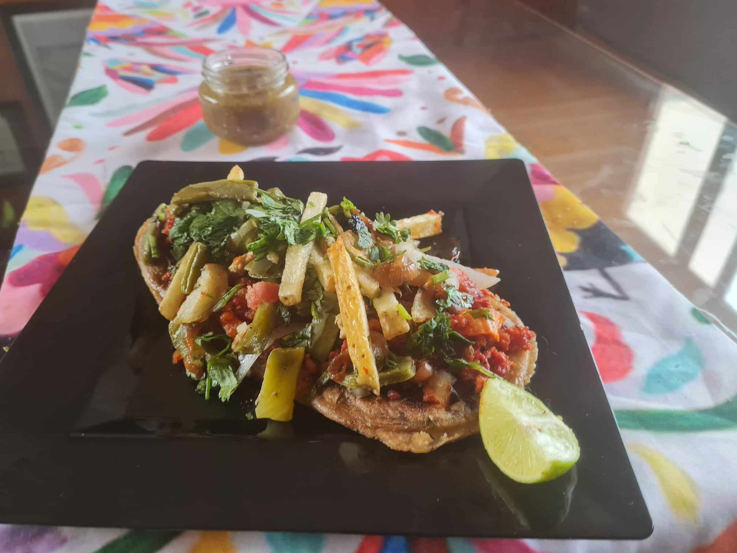 Huarache de longaniza