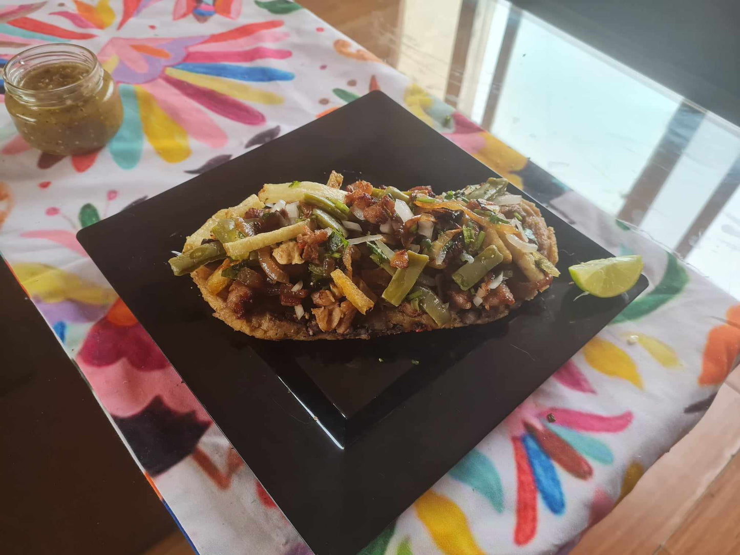 Huarache de Suadero